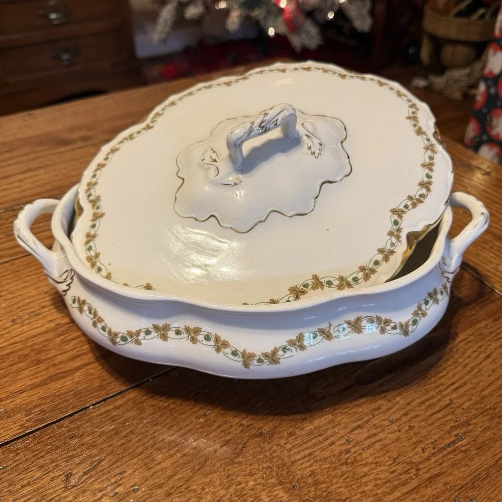 Vintage J&G Meakin Hanley England Covered Serving Dish With Gold Gilt & Floral D